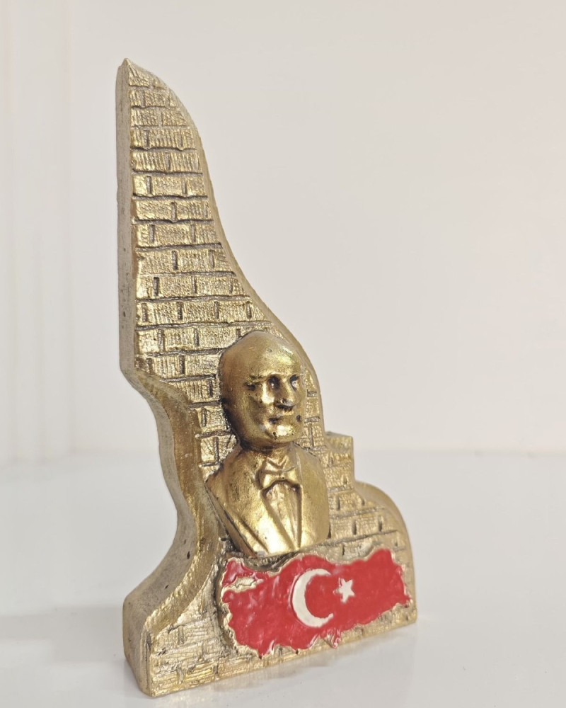 Atatürk Dekoratif Biblo - Gold Eskitme - Masaüstü Atatürk Dekoratif Biblo - Gold Eskitme - Masaüstü