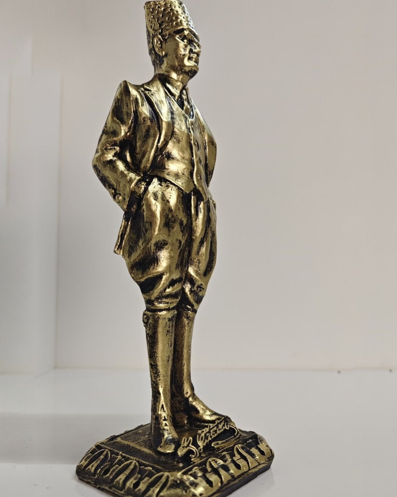 Atatürk Dekoratif Biblo - Gold Eskitme - Masaüstü Atatürk Dekoratif Biblo - Gold Eskitme - Masaüstü