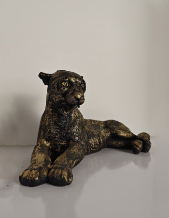 Gold Antique Desktop Figurine Gold Antique Desktop Figurine