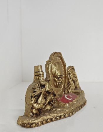 Hacı Bektaş Hazreti Ali Atatürk Bust Desktop Triple Combination - Gold Antique Hacı Bektaş Hazreti Ali Atatürk Bust Desktop Triple Combination - Gold Antique