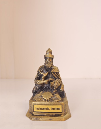 Hacı Bektaş Figurine - Polyester Casting Hacı Bektaş Figurine - Polyester Casting