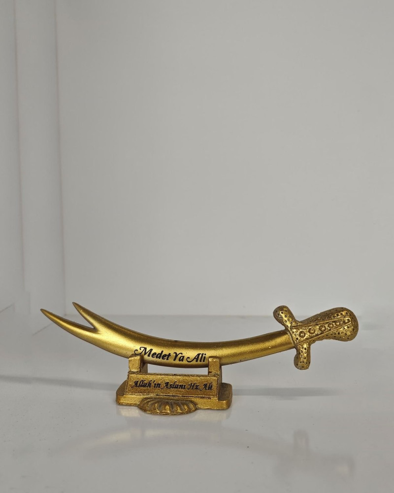 Özel Tasarım Zülfikar Masaüstü Kılıç - Gold ve Gümüş Seçenekleriyle Özel Tasarım Zülfikar Masaüstü Kılıç - Gold ve Gümüş Seçenekleriyle
