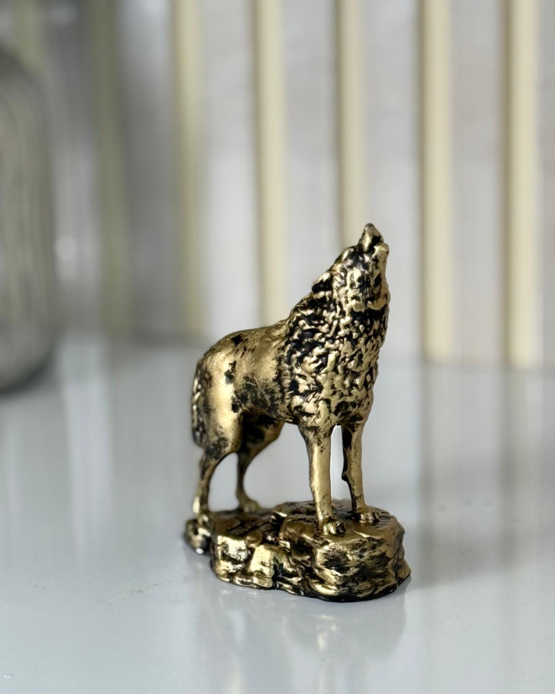 Special Design Howling Grey Wolf Gold Antique Figurine Sculpture Special Design Howling Grey Wolf Gold Antique Figurine Sculpture