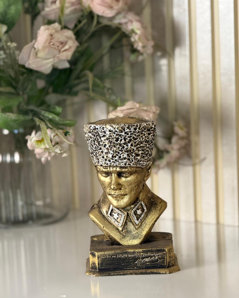 Atatürk Büst Cumhuriyet Dekoratif Biblo - Gold Eskitme - Masaüstü Atatürk Büst Cumhuriyet Dekoratif Biblo - Gold Eskitme - Masaüstü