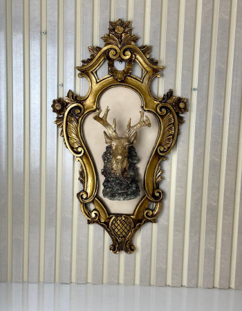 Özel Tasarım Çerçeveli Gold Eskitme Detaylı Geyik Özel Tasarım Çerçeveli Gold Eskitme Detaylı Geyik