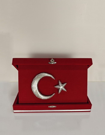 Özel Tasarım Kadife Kutulu Filigrafi Ay Yıldız - 18x25 cm (Kapalı), 17 cm (Açık Hali) Özel Tasarım Kadife Kutulu Filigrafi Ay Yıldız - 18x25 cm (Kapalı), 17 cm (Açık Hali)