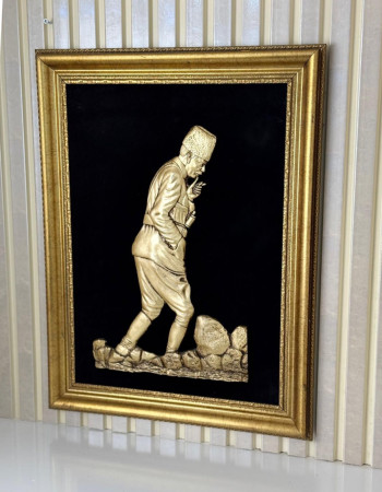 Özel Tasarım Çerçeveli Gold Eskitme Detaylı Kocatepe Atatürk Dekorlu