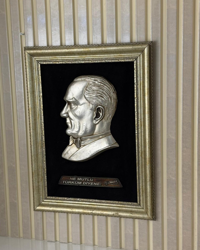 Specially Designed Framed Atatürk Bust Painting with Black Background Specially Designed Framed Atatürk Bust Painting with Black Background