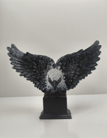 Special Design Eagle Statue Figurine - Gold, Silver, Black - White Options Special Design Eagle Statue Figurine - Gold, Silver, Black - White Options