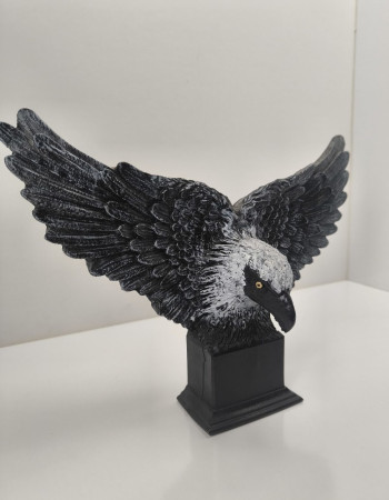 Special Design Eagle Statue Figurine - Gold, Silver, Black - White Options Special Design Eagle Statue Figurine - Gold, Silver, Black - White Options