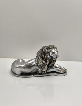 Special Design Lion Decorative Statue Figurine - Gold & Silver Antique Special Design Lion Decorative Statue Figurine - Gold & Silver Antique