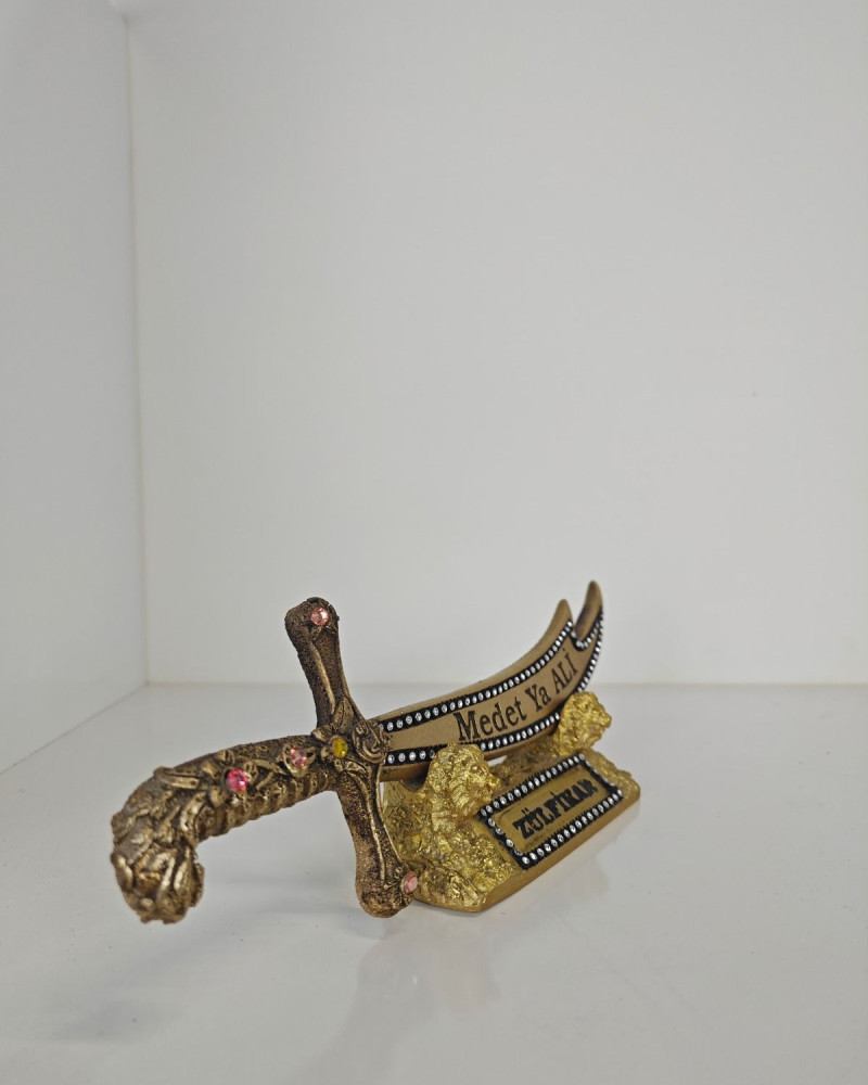 Özel Tasarım Zülfikar Kılıç - Gold ve Gümüş Seçenekleriyle Özel Tasarım Zülfikar Kılıç - Gold ve Gümüş Seçenekleriyle
